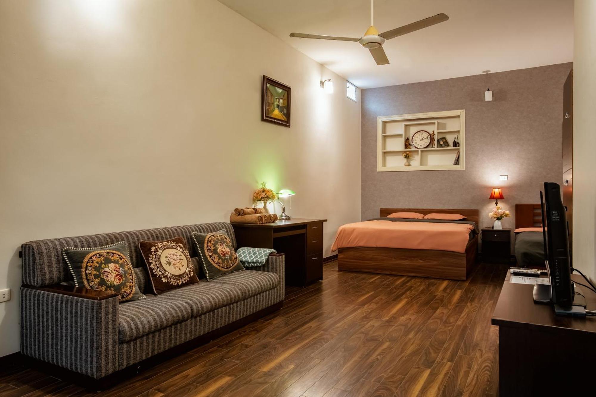 Hidden Gem Homestay 2 河内 外观 照片